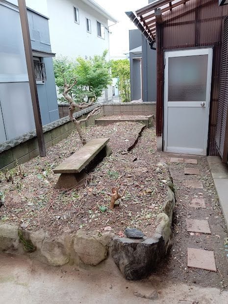 お庭の手入れ、草刈り、草むしり